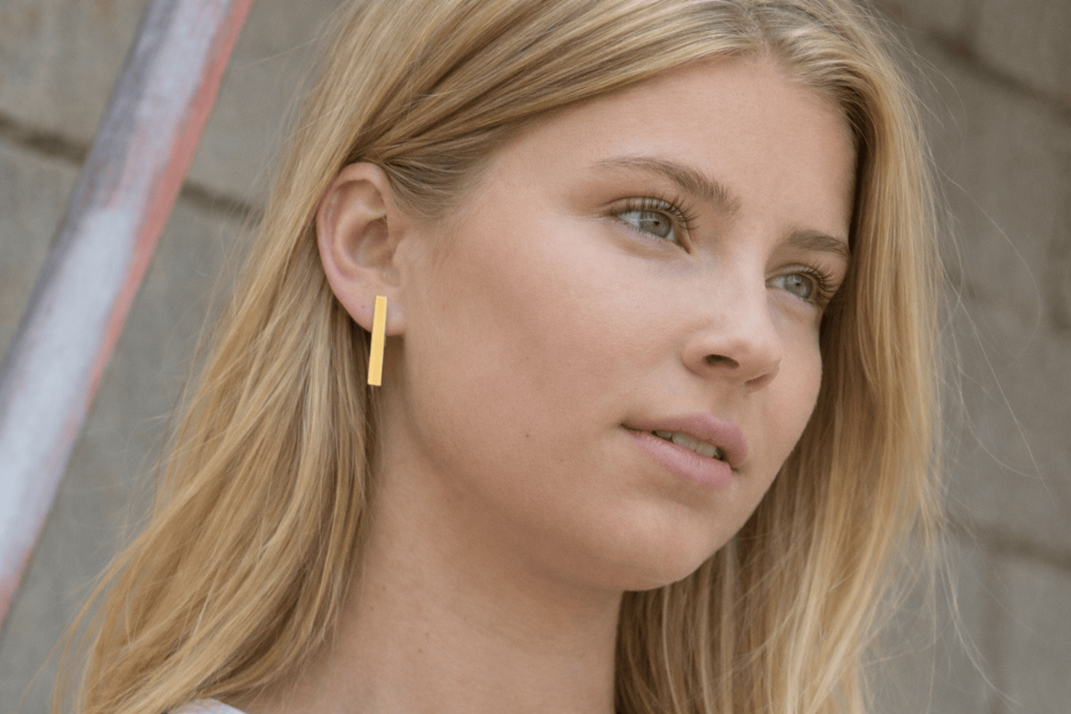 Ohrstecker SUUS Goldfarbe | O26G
